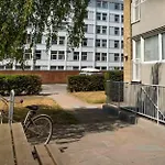 Spacious 2-room Newly Renovated Quiet Area - 4min Metro To Old Town * Copenhague