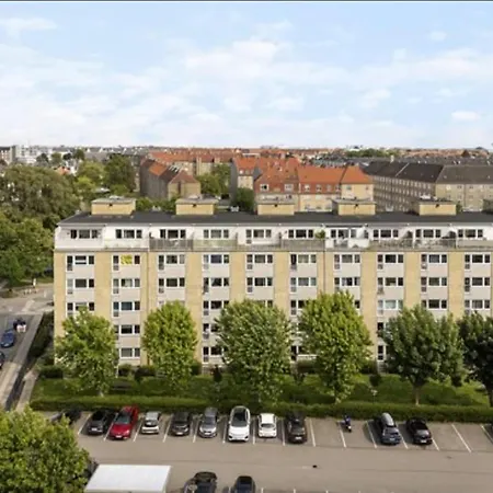 Spacious 2-room Newly Renovated Quiet Area - 4min Metro To Old Town *